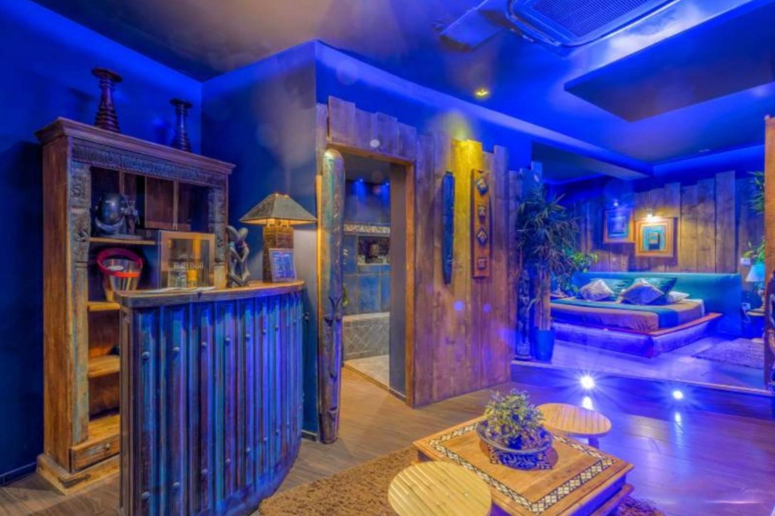 Love Room Evasion Duo Marseille Bilik gambar